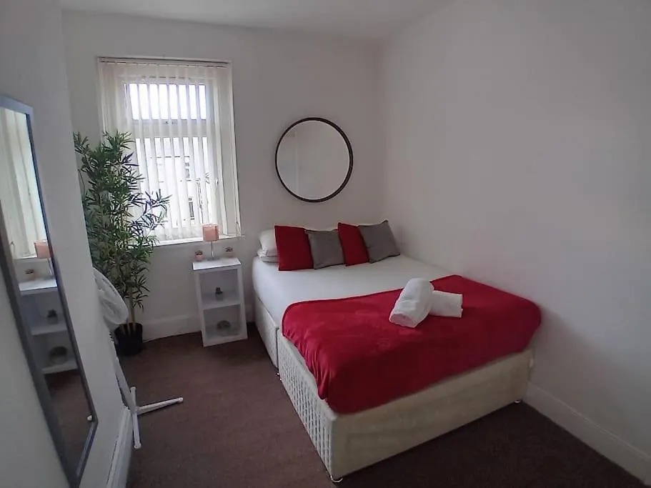 Holiday home Large Family Home Central Location 3 Double Bedrooms And 1 Single Bedroom Cardiff United Kingdom